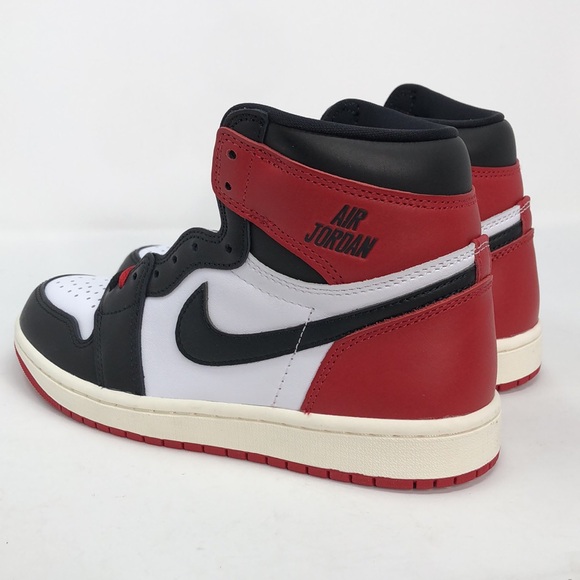 Nike Air Jordan 1 Retro High OG DZ5485-106 Black Toe Reimagined-Size 6.5Y - Picture 5 of 14